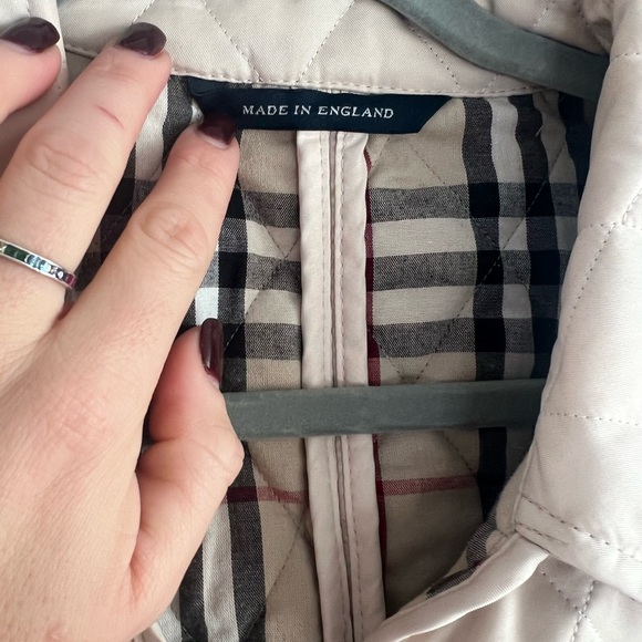 Classic Burberry diamond quilted jacket - Picture 5 of 13